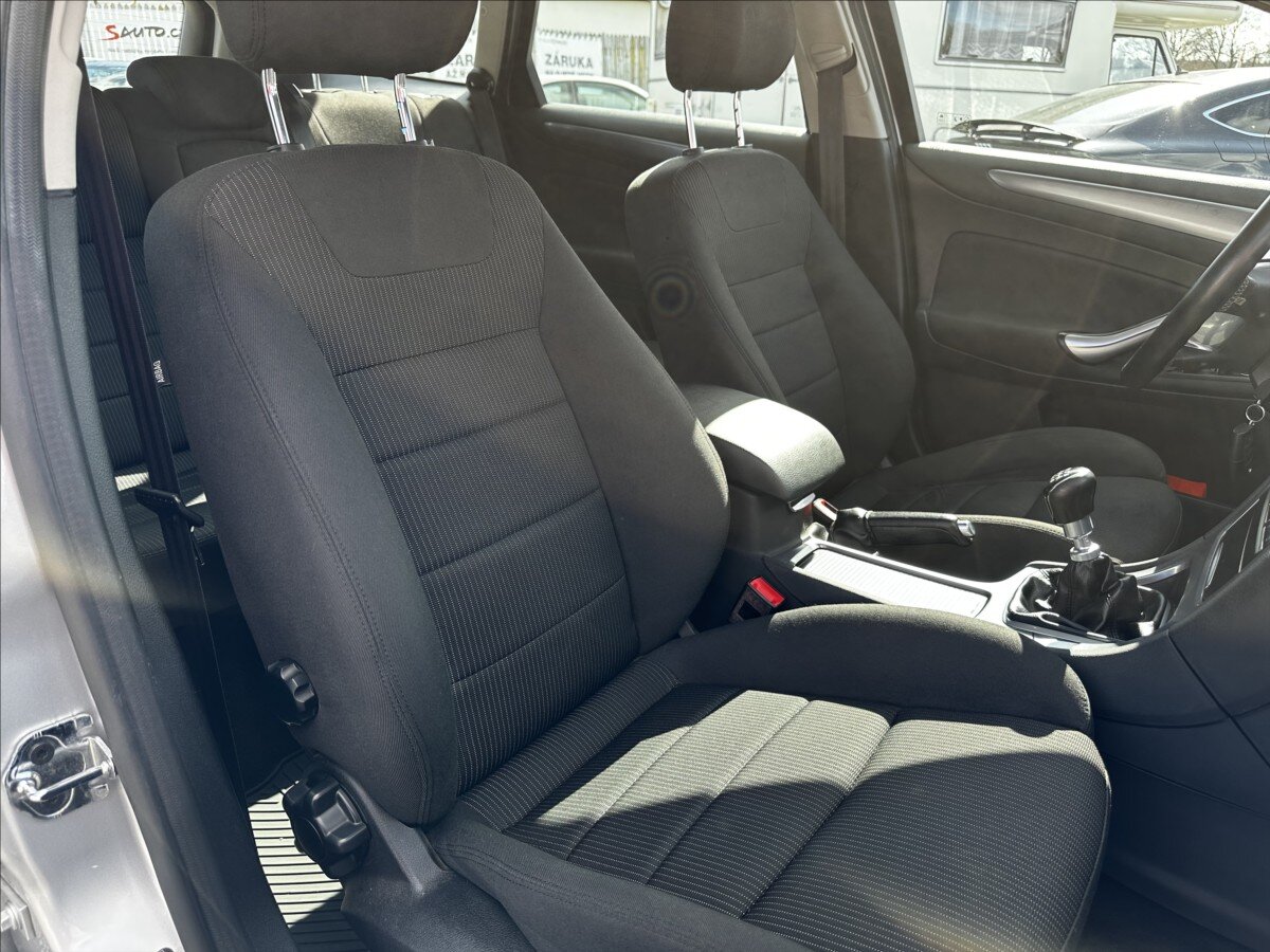 Ford Mondeo Kombi 2,0 l 103 kw