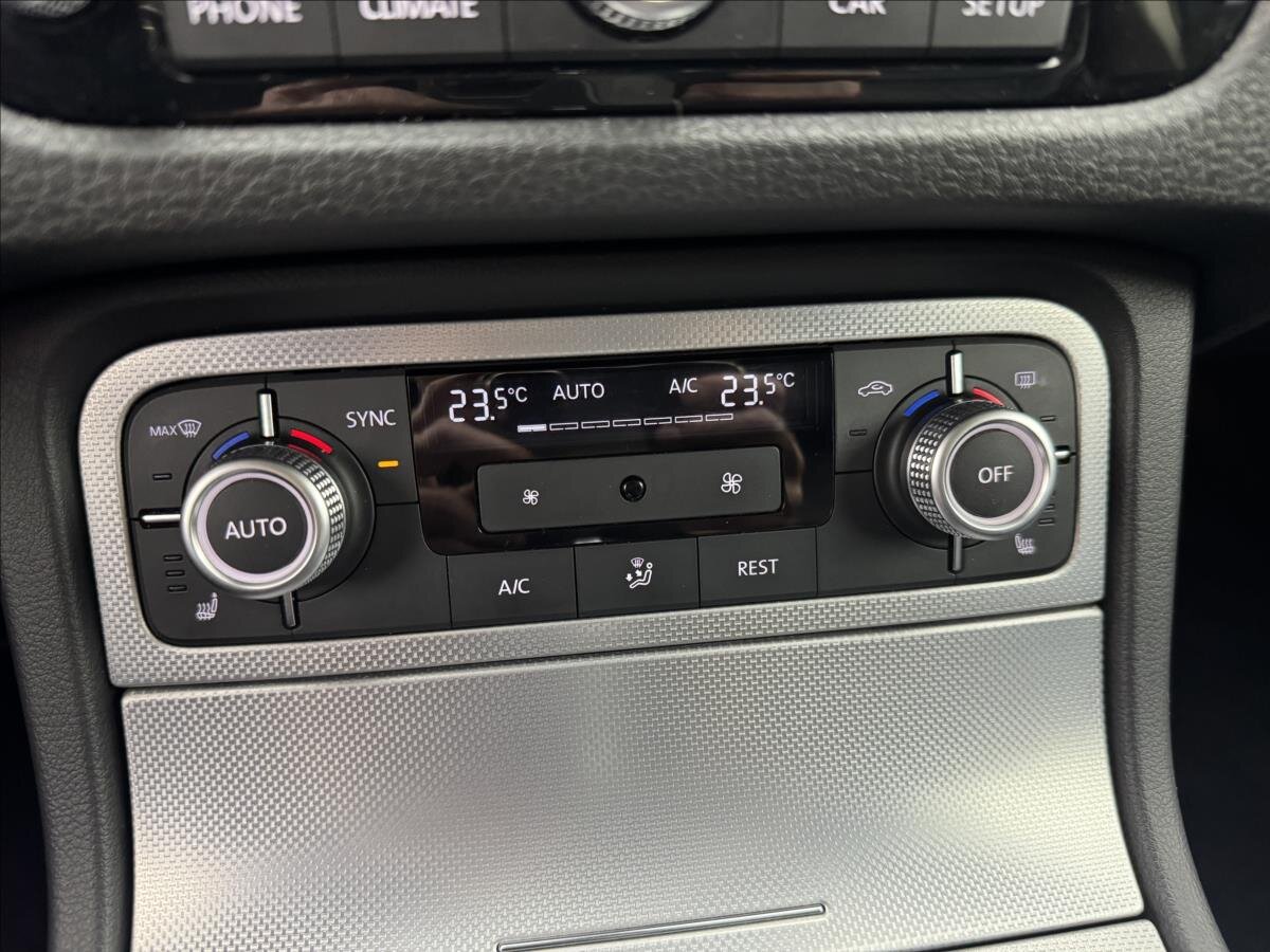 Volkswagen Touareg SUV 3,0 l 193 kw