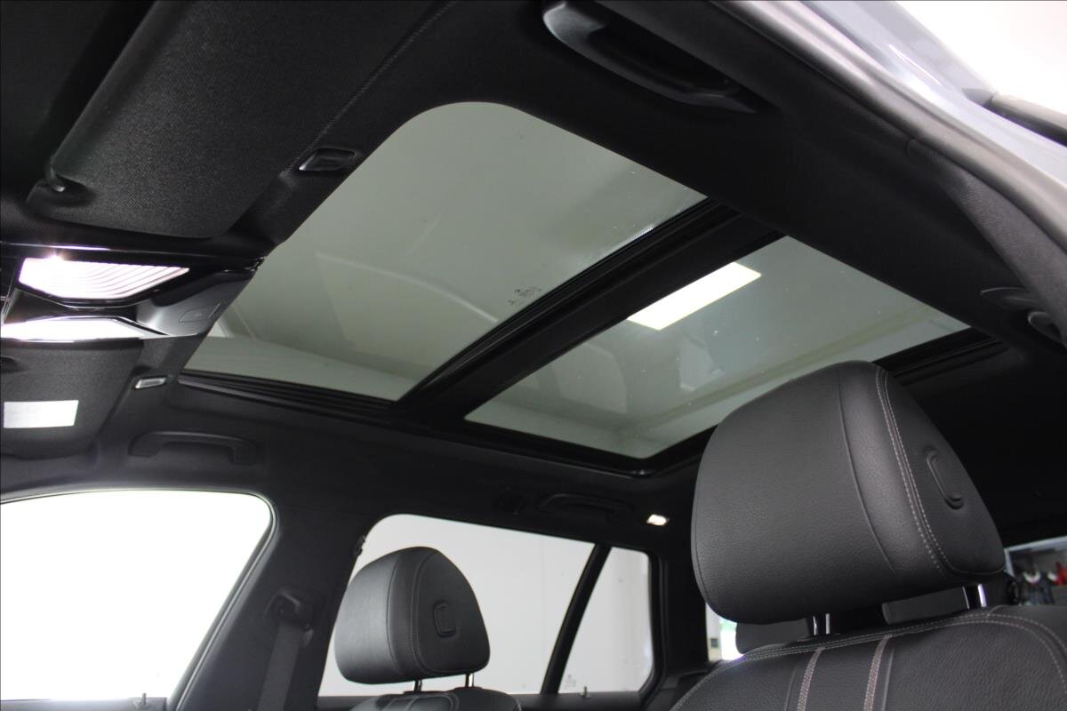 BMW Řada 5 Kombi 2,0 l 140 kw