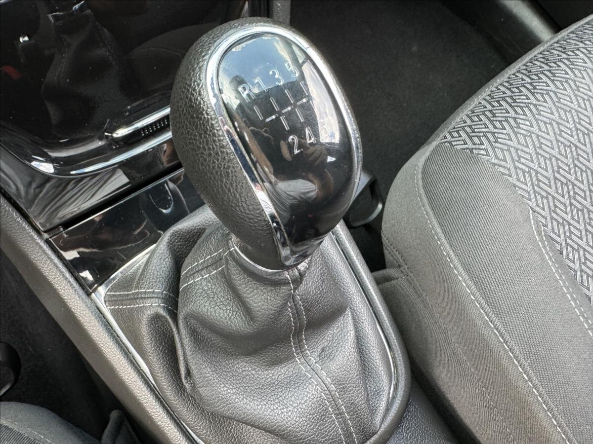 Opel Mokka SUV 1,6 l 81 kw