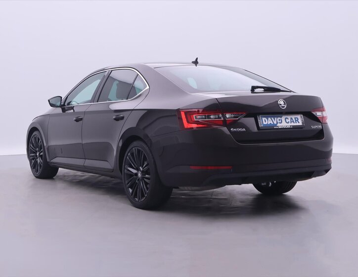 Škoda Superb Liftback 2,0 l 162 kw