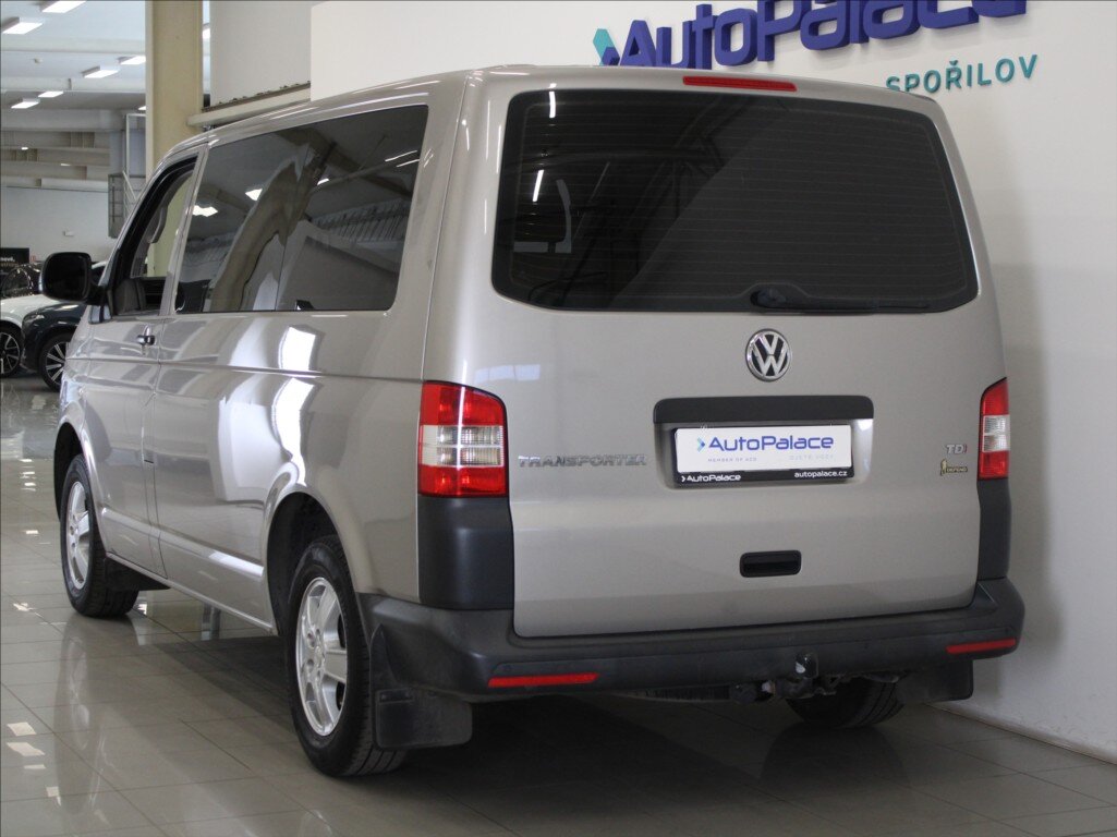 Volkswagen Transporter MPV 2,0 l 103 kw