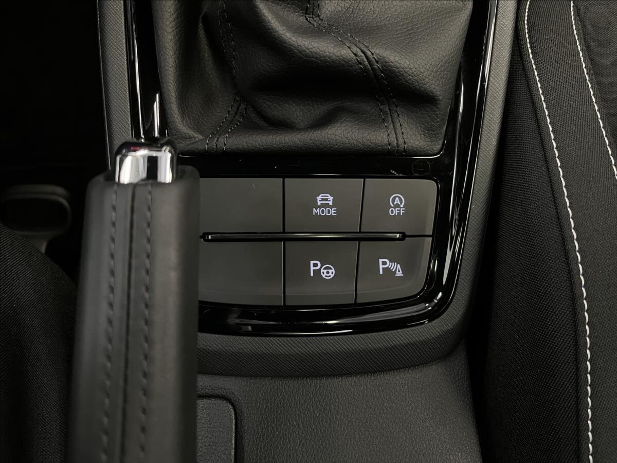 Škoda Kamiq SUV / Terénní 1,5 l 110 kw