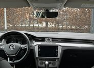 Volkswagen Passat Kombi 2,0 l 140 kw