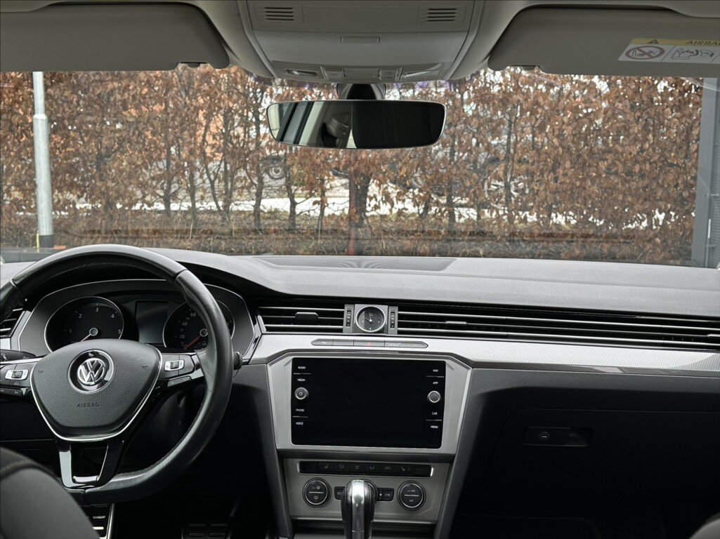 Volkswagen Passat Kombi 2,0 l 140 kw