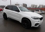 BMW X5 SUV 3,0 l 280 kw