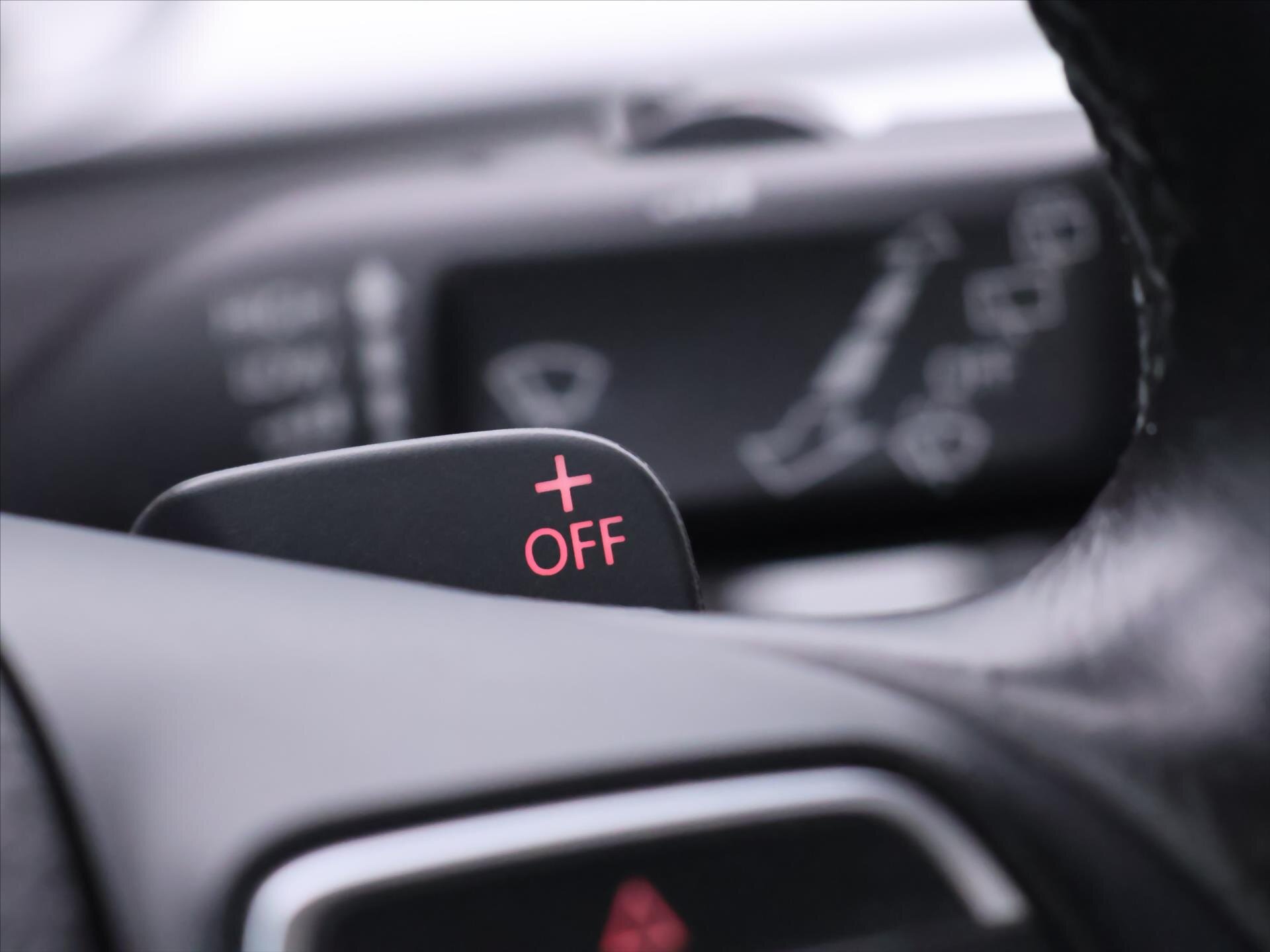 Volkswagen Passat Kombi 2,0 l 125 kw