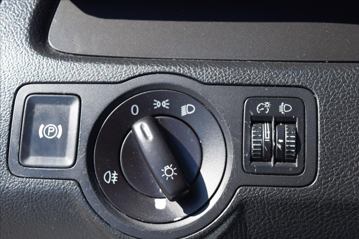 Volkswagen Passat Kombi 1,9 l 77 kw