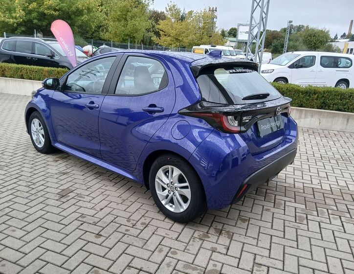 Toyota Yaris 4