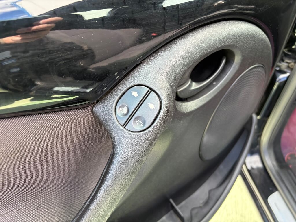 Ford Streetka Kabriolet 1,6 l 70 kw