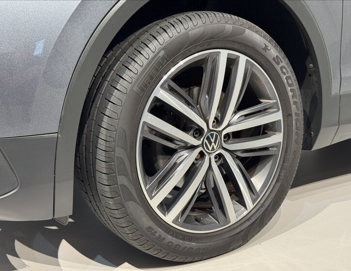 Volkswagen Tiguan Allspace SUV / Terénní 2,0 l 110 kw