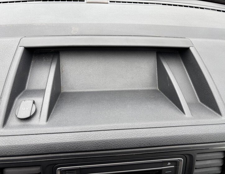 Volkswagen Transporter Skříň 2,0 l 75 kw