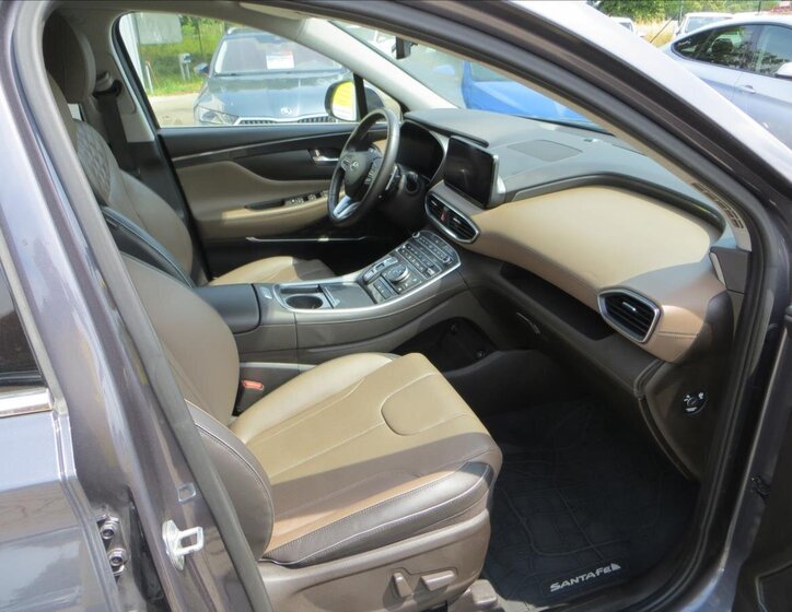 Hyundai Santa Fe SUV 2,2 l 142 kw