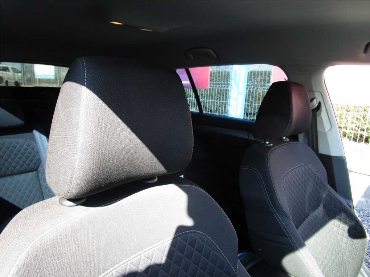 Škoda Superb Kombi 2,0 l 110 kw