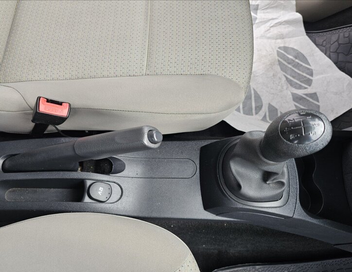 Renault Clio Kombi 1,1 l 55 kw