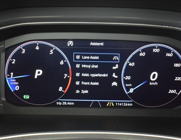 Volkswagen T-Roc SUV / Terénní 2,0 l 140 kw