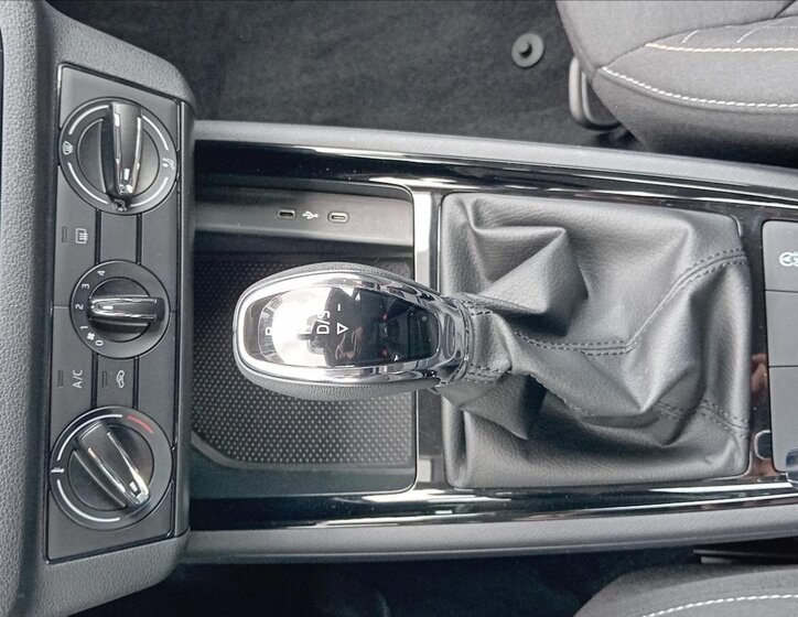 Škoda Kamiq Kombi 999,0 81 kw