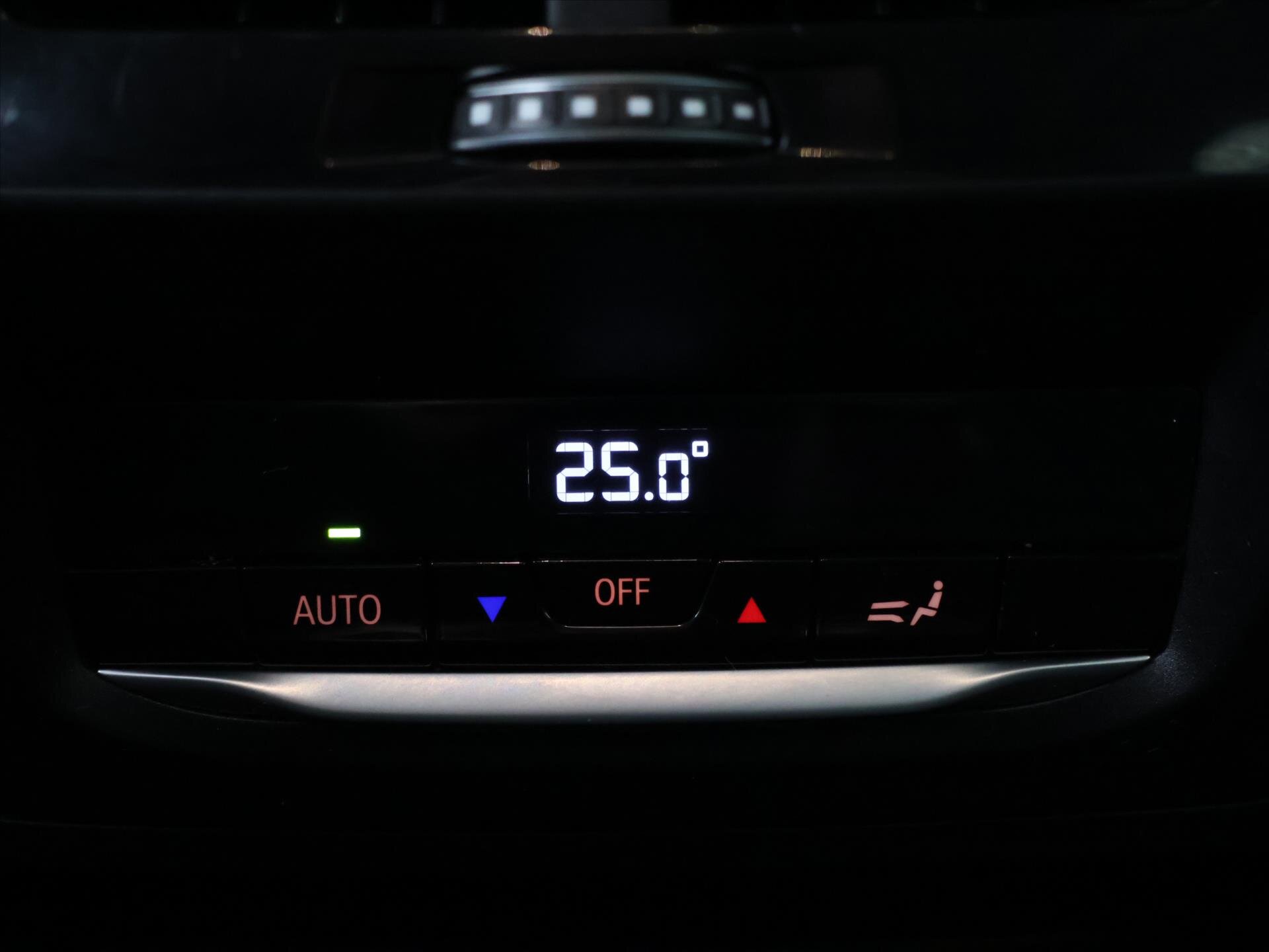 BMW X3 SUV / Terénní 2,0 l 140 kw