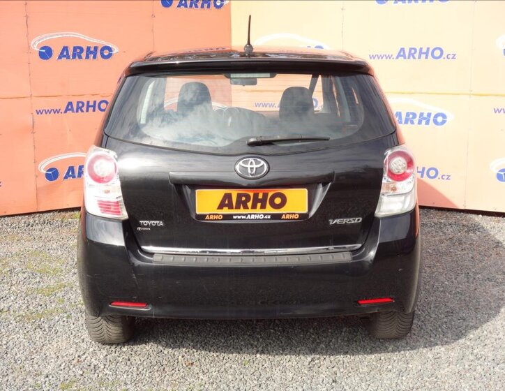 Toyota Verso MPV 1,6 l 97 kw