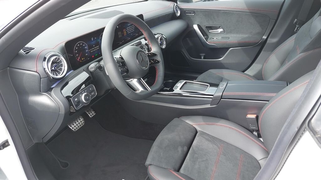 Mercedes-Benz CLA Kombi 1,3 l 120 kw