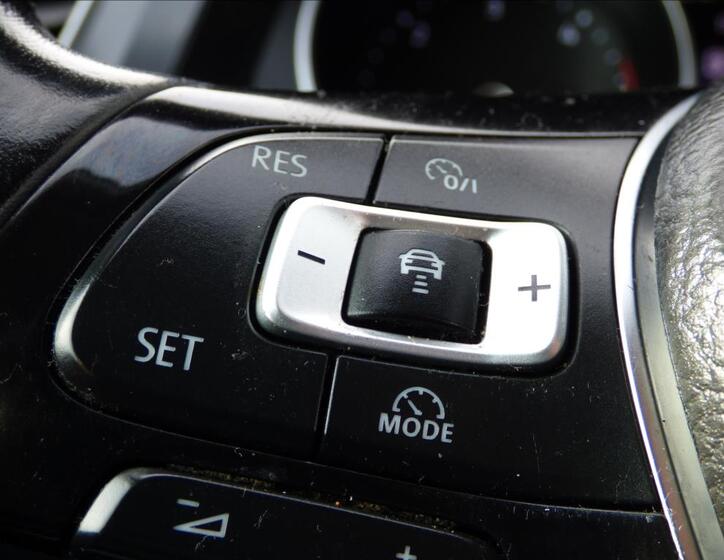 Volkswagen Tiguan 15