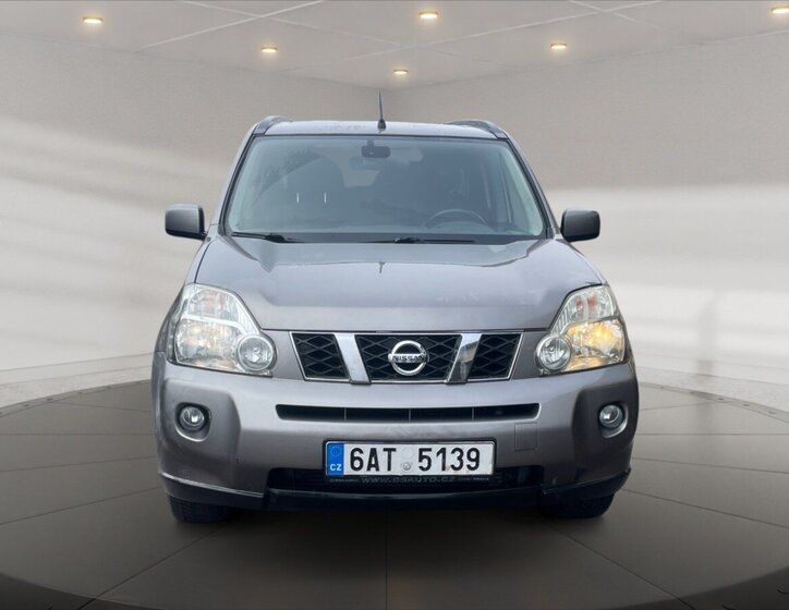 Nissan X-Trail SUV / Terénní 2,0 l 110 kw