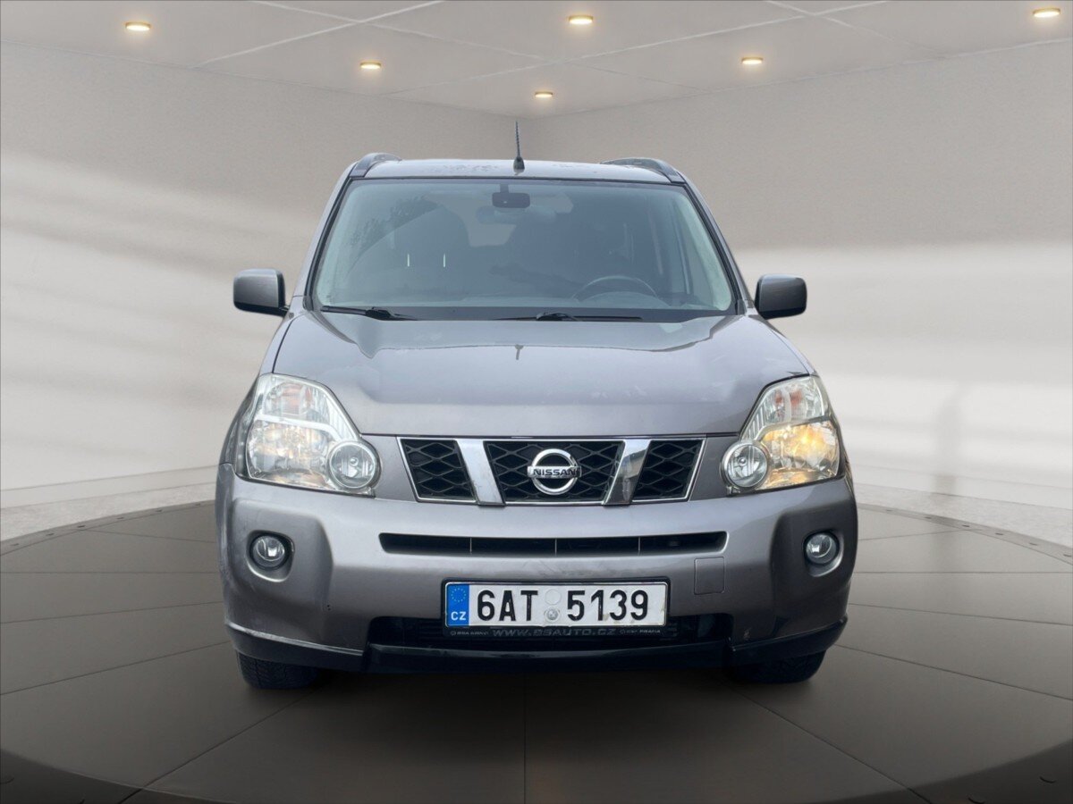 Nissan X-Trail SUV / Terénní 2,0 l 110 kw