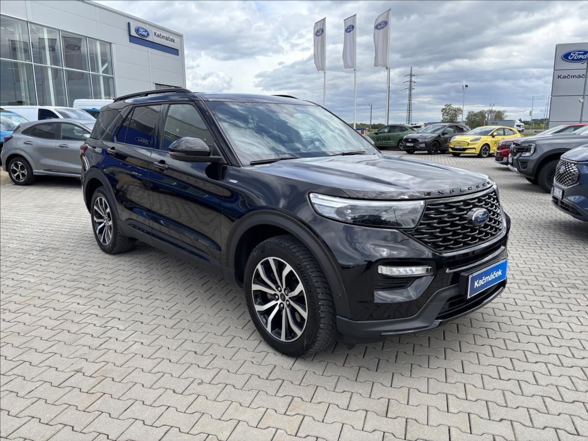 Ford Explorer SUV / Terénní 3,0 l 267 kw
