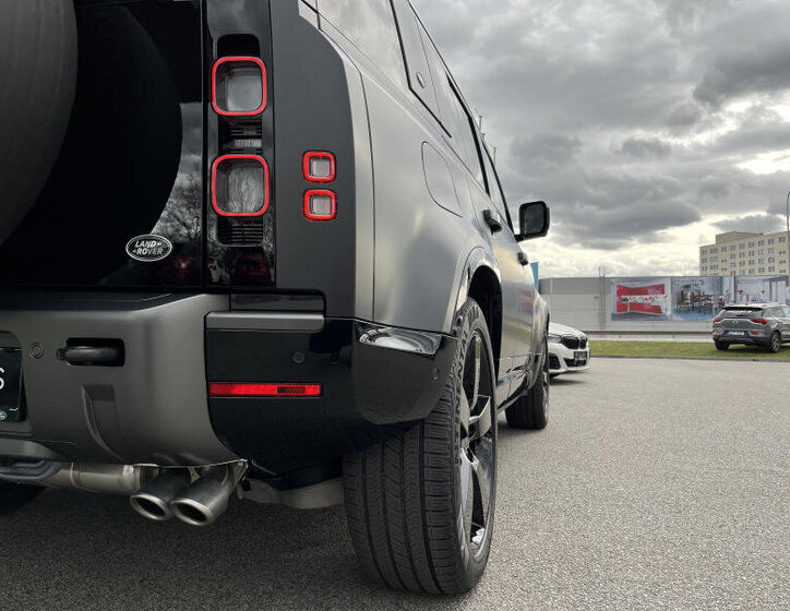 Land Rover Defender SUV 5,0 l 386 kw