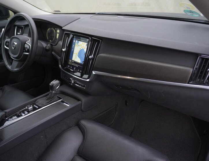 Volvo V90 Kombi 2,0 l 173 kw