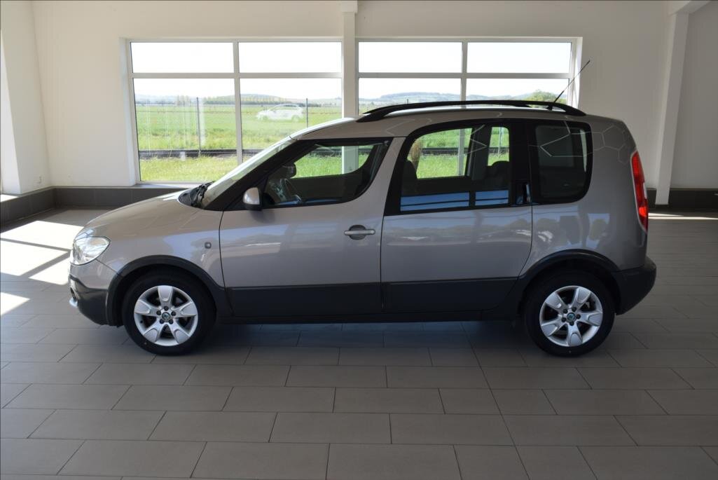Škoda Roomster Kombi 1,2 l 63 kw