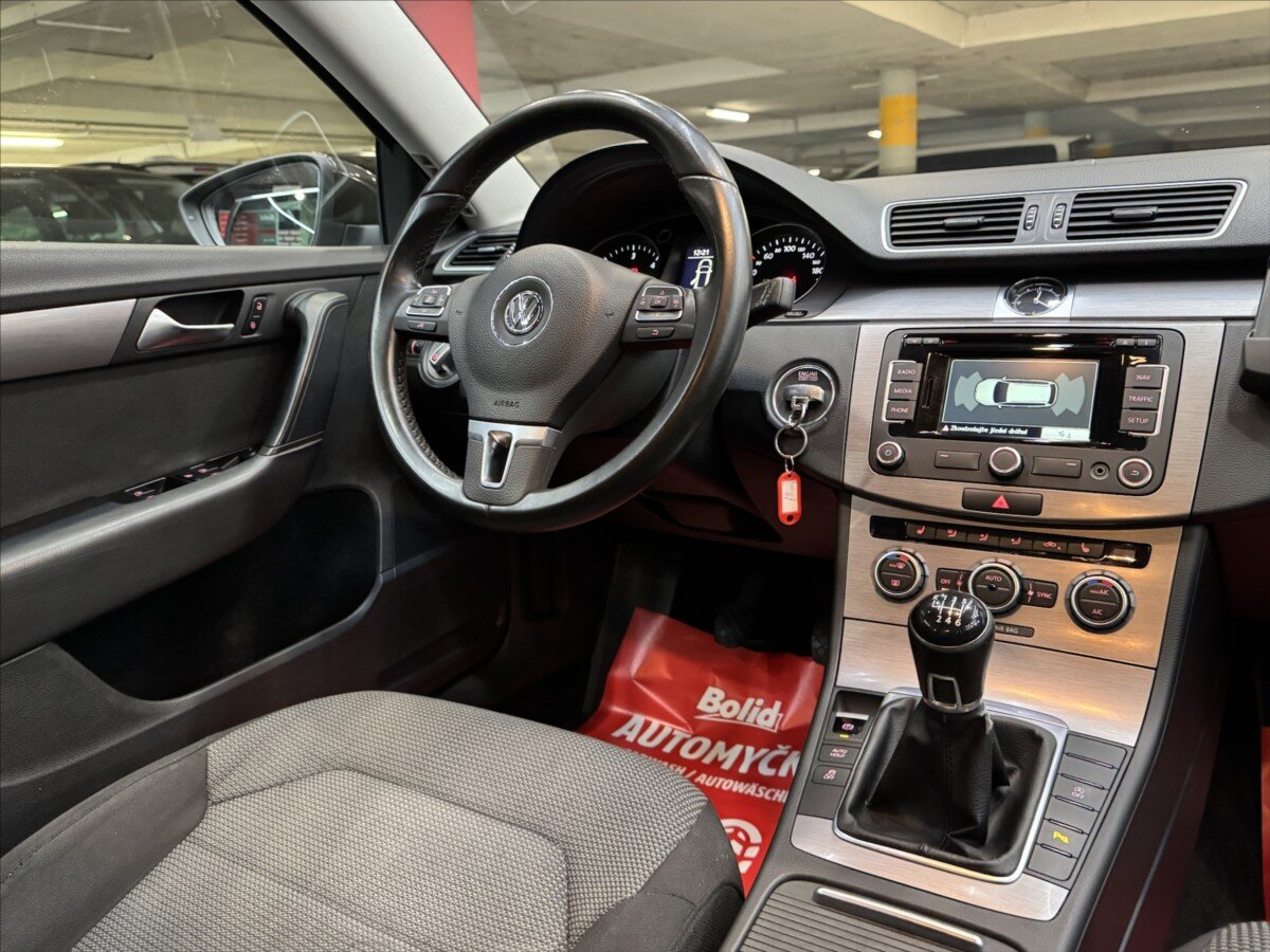 Volkswagen Passat Kombi 2,0 l 103 kw