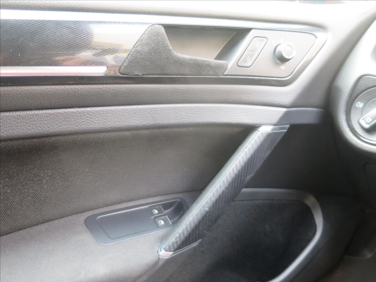 Volkswagen Golf Hatchback 2,0 l 162 kw