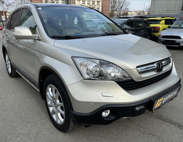 Honda CR-V SUV / Terénní 2,0 l 110 kw