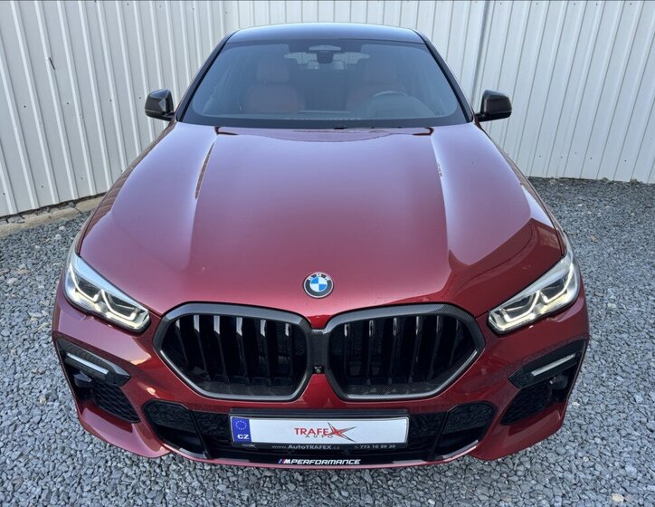 BMW X6 Sedan / Limuzína 3,0 l 210 kw