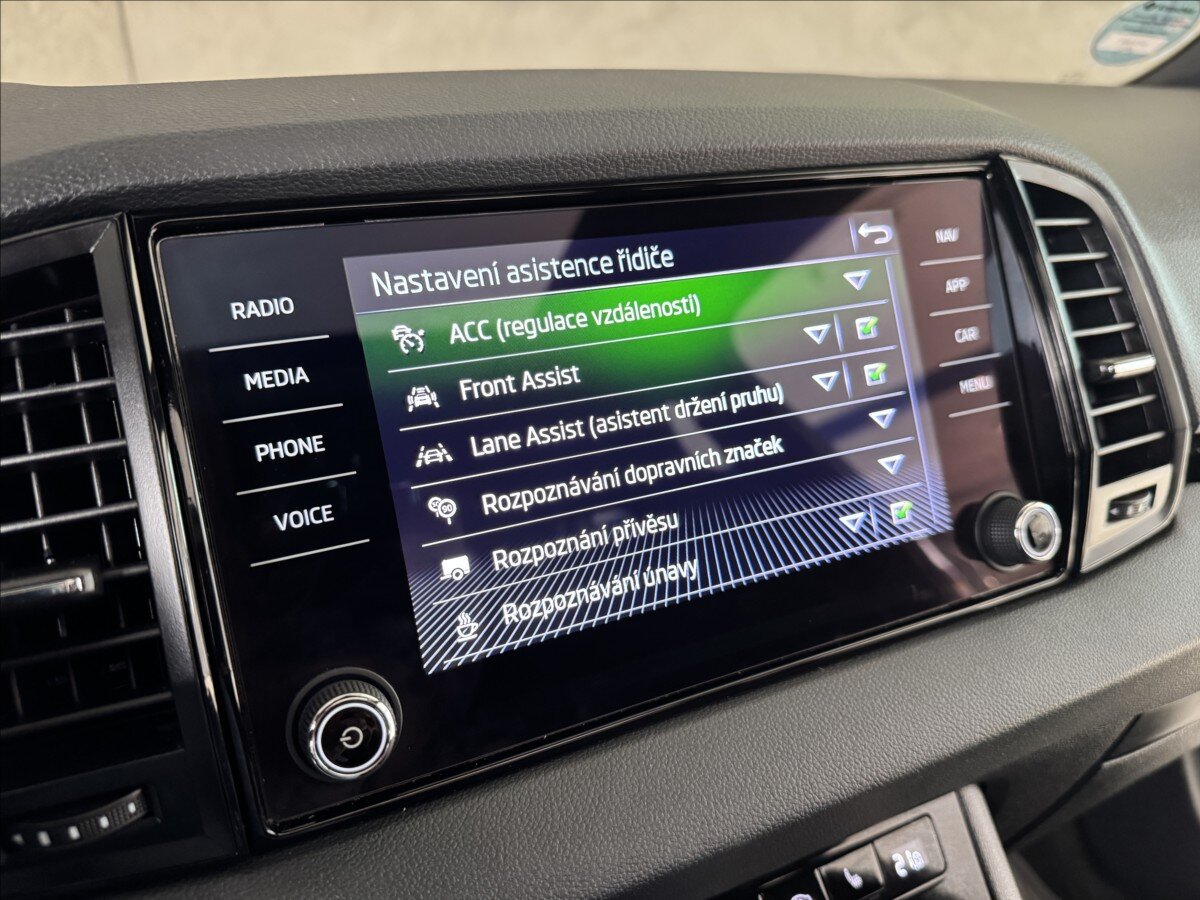 Škoda Karoq SUV / Terénní 2,0 l 110 kw