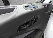 Ford Transit 13