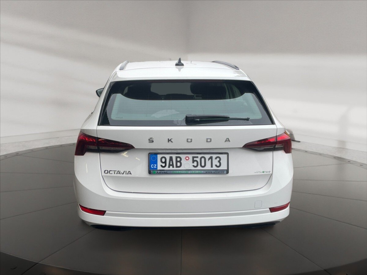 Škoda Octavia Kombi 2,0 l 85 kw
