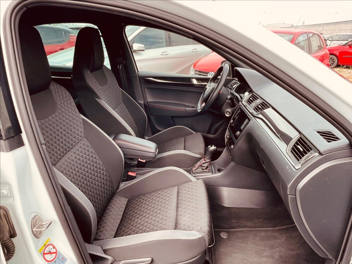 Škoda Rapid Sedan / Limuzína 999,0 81 kw