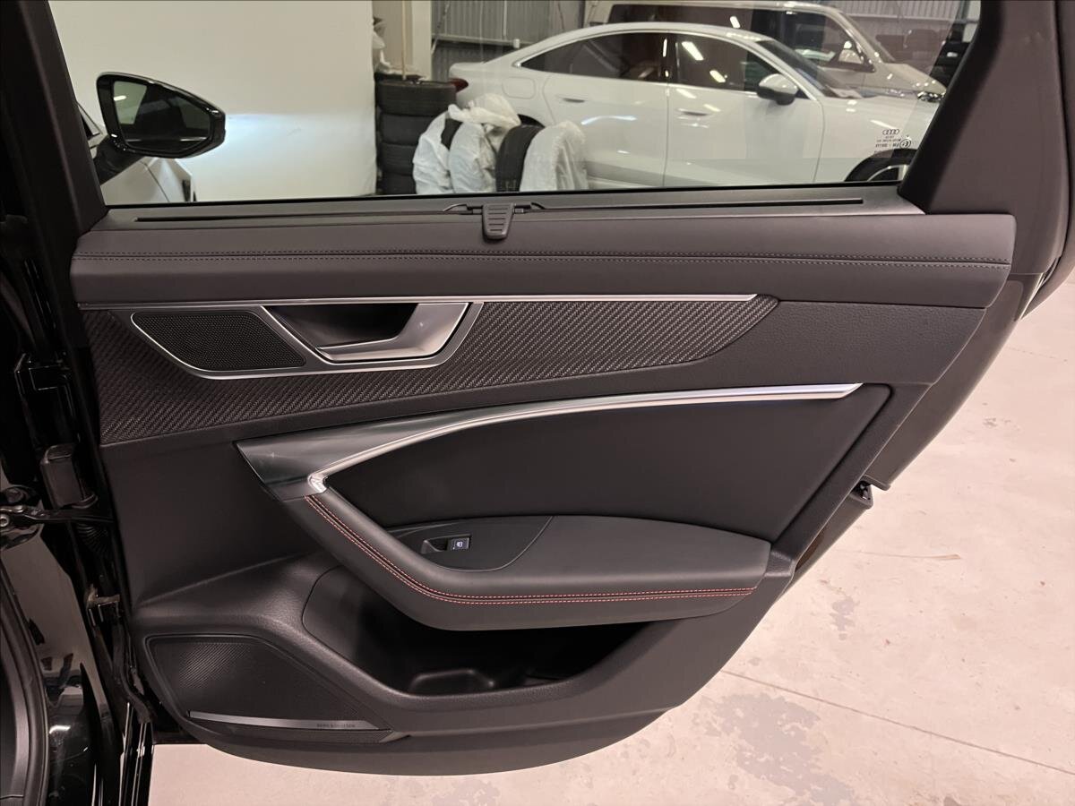 Audi S6 Kombi 3,0 l 253 kw