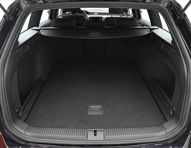 Volkswagen Passat Kombi 2,0 l 110 kw