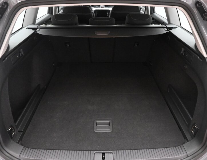Volkswagen Passat Kombi 2,0 l 110 kw