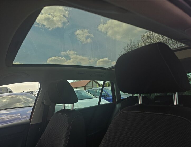 Škoda Rapid Hatchback 1,2 l 77 kw