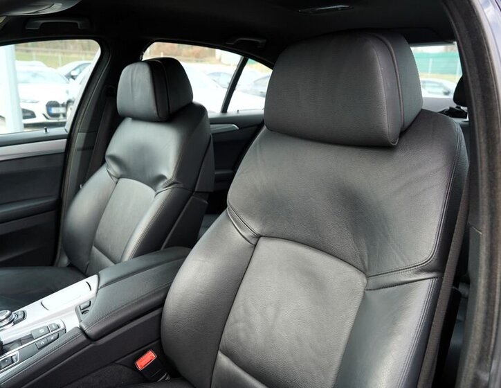 BMW Řada 5 Sedan / Limuzína 3,0 l 190 kw