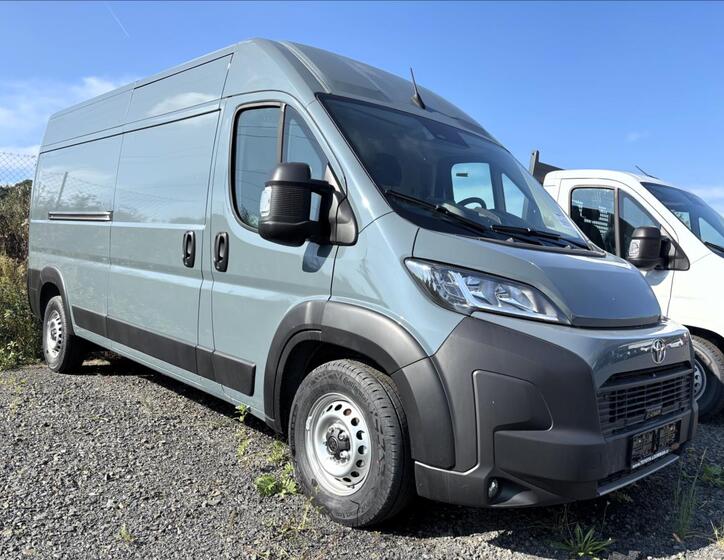 Toyota Proace Max 1