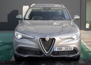 Alfa Romeo Stelvio SUV 2,0 l 206 kw
