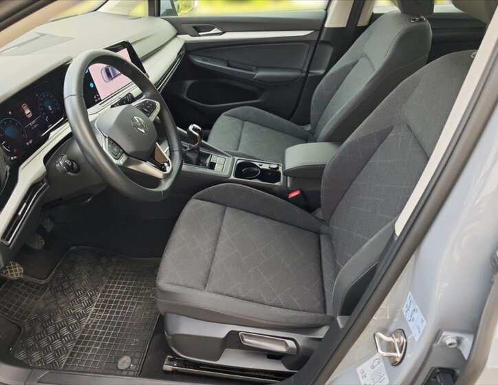 Volkswagen Golf Kombi 999,0 81 kw