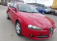 Alfa Romeo 147 Hatchback 1,6 l 77 kw