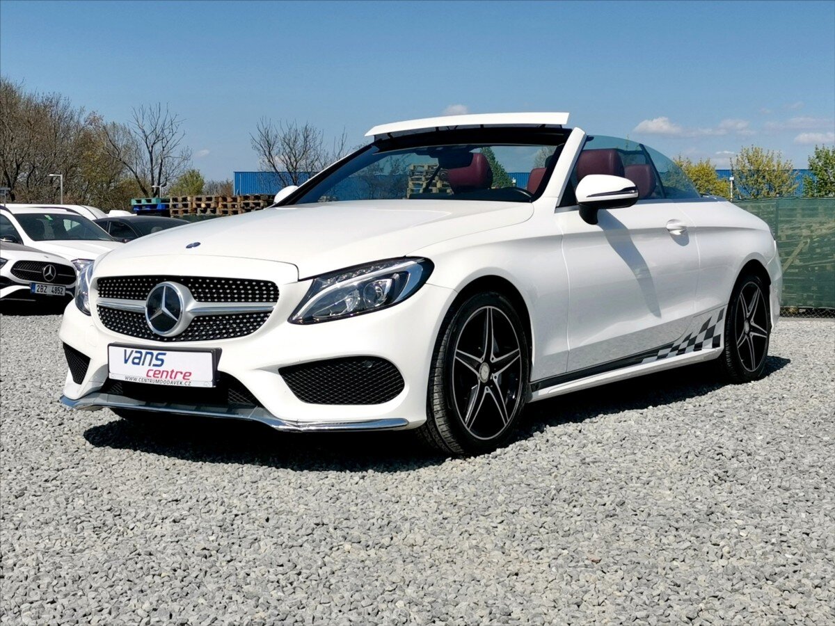Mercedes-Benz Třídy C Kabriolet 2,0 l 180 kw