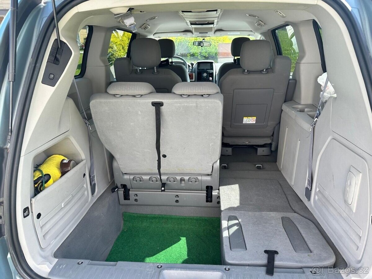 Chrysler Town & Country